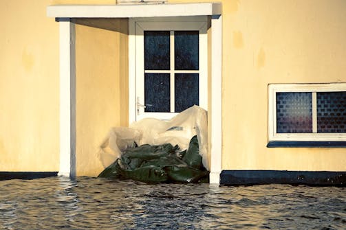 Skybrudd: Varsel på 24 timer Skybrudd: Varsel på 24 timer